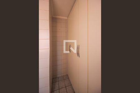 Apartamento à venda com 96m², 3 quartos e 2 vagas Apartamento à venda com 96m², 3 quartos e 2 vagasÁrea de Serviço