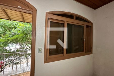 Janela da Sala de casa para alugar com 3 quartos, 196m² em Santos Dumont, São Leopoldo