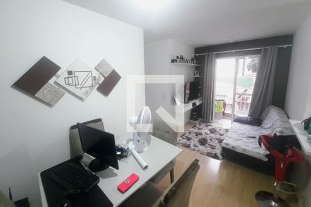 sala de apartamento para alugar com 2 quartos, 50m² em Vila Angélica, Sorocaba