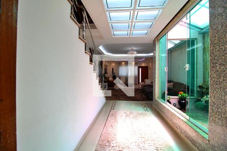 Sala de casa à venda com 3 quartos, 380m² em Parque das Nações, Santo André