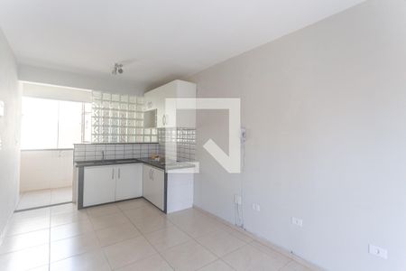 Sala de estar de apartamento para alugar com 2 quartos, 62m² em Santa Terezinha, São Bernardo do Campo