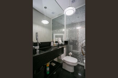 Lavabo de casa para alugar com 3 quartos, 182m² em Vila Roque, São Paulo