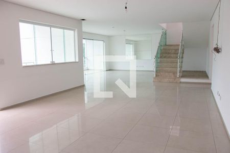 Sala de casa para alugar com 4 quartos, 400m² em Jardim Leonor Mendes de Barros, São Paulo