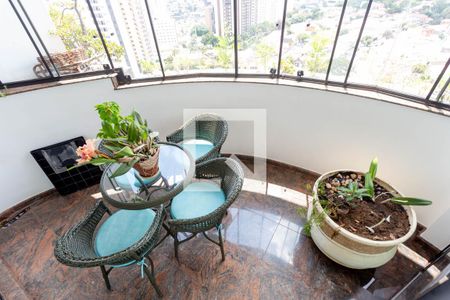 Varanda 1 de apartamento para alugar com 5 quartos, 320m² em Vila Santo Estéfano, São Paulo