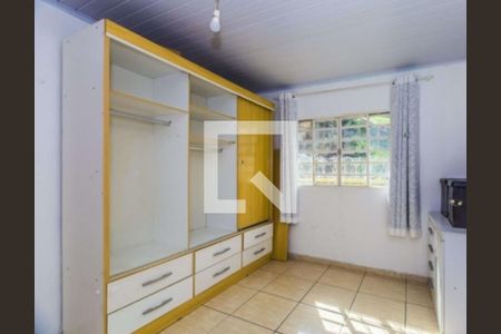 Casa à venda com 4 quartos, 300m² em Carlos Prates, Belo Horizonte