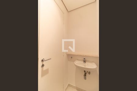 Lavabo de apartamento para alugar com 2 quartos, 47m² em Aclimação, São Paulo