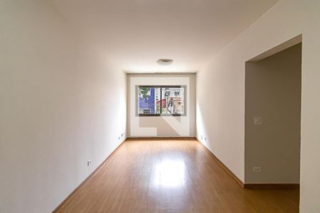 Sala de apartamento para alugar com 3 quartos, 63m² em Vila Olímpia, São Paulo