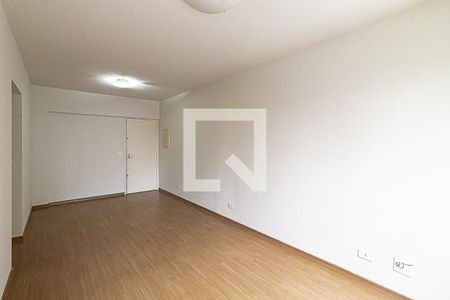 Sala de apartamento para alugar com 3 quartos, 63m² em Vila Olímpia, São Paulo