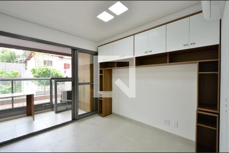 Sala/Cozinha de kitnet/studio à venda com 1 quarto, 28m² em Mirandópolis, São Paulo