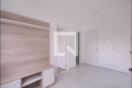 Sala de apartamento para alugar com 2 quartos, 37m² em Jardim Santa Emília, São Paulo