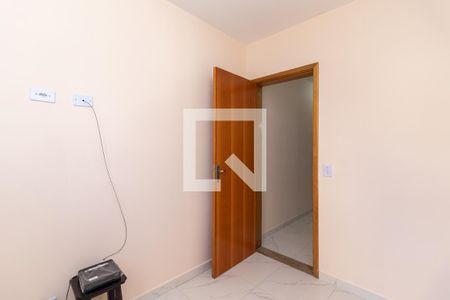 Quarto 2 de apartamento para alugar com 2 quartos, 42m² em Vila Paulicéia, São Paulo