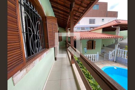 Casa à venda com 5 quartos, 360m² em Paquetá, Belo Horizonte