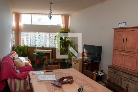 Sala de apartamento à venda com 2 quartos, 107m² em Centro, Campinas