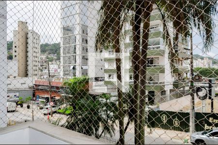 Sacada / Vista de apartamento para alugar com 3 quartos, 93m² em Centro, Florianópolis