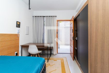 Sala/Quarto de kitnet/studio para alugar com 1 quarto, 27m² em Cidade Antônio Estêvão de Carvalho, São Paulo