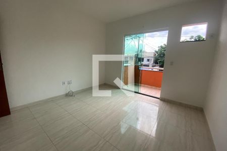 Quarto de casa para alugar com 2 quartos, 80m² em Saracuruna, Duque de Caxias