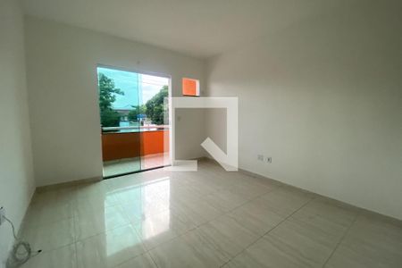 Quarto de casa para alugar com 2 quartos, 80m² em Saracuruna, Duque de Caxias