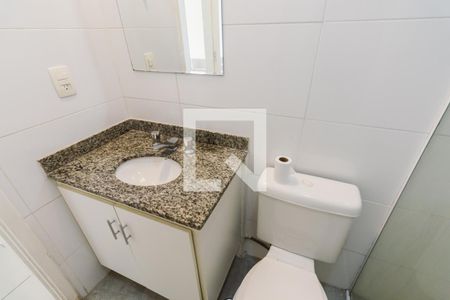 Banheiro de apartamento para alugar com 1 quarto, 50m² em Barra Funda, São Paulo