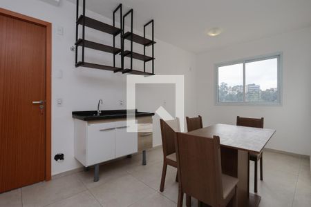 Sala/Cozinha de apartamento para alugar com 1 quarto, 28m² em Santana, São Paulo