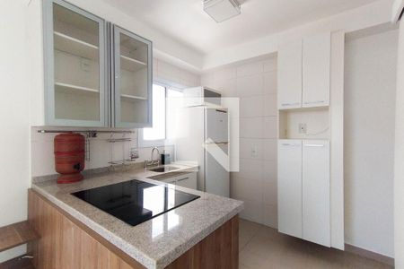 Sala e cozinha de apartamento para alugar com 1 quarto, 40m² em Vila Mariana, São Paulo