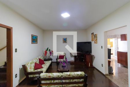 Sala  de casa à venda com 3 quartos, 212m² em Vila Nogueira, Campinas