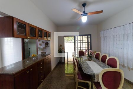 Sala de Jantar de casa à venda com 3 quartos, 212m² em Vila Nogueira, Campinas