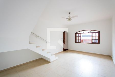 Sala de casa à venda com 3 quartos, 330m² em Jardim Las Vegas, Santo André