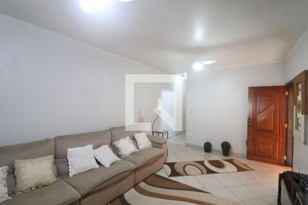 Sala de casa à venda com 4 quartos, 169m² em Vila Dionisia, São Paulo