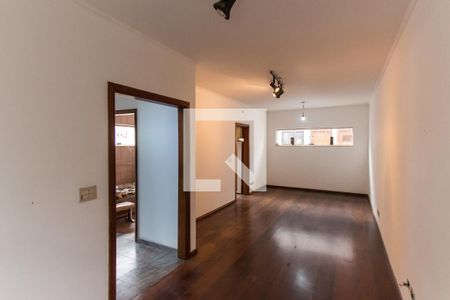 Sala de casa para alugar com 4 quartos, 160m² em Vila Nova Mazzei, São Paulo