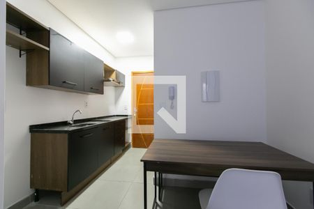 Cozinha de kitnet/studio à venda com 1 quarto, 26m² em Cidade Antônio Estevão de Carvalho, São Paulo