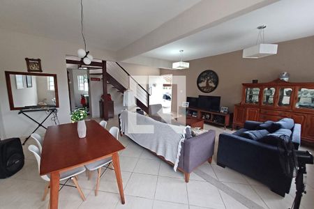 Sala de casa para alugar com 3 quartos, 160m² em Engenho do Mato, Niterói