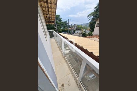 Varanda do hall de casa para alugar com 3 quartos, 160m² em Engenho do Mato, Niterói