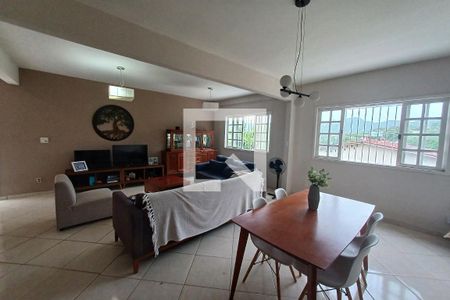 Sala de casa para alugar com 3 quartos, 160m² em Engenho do Mato, Niterói