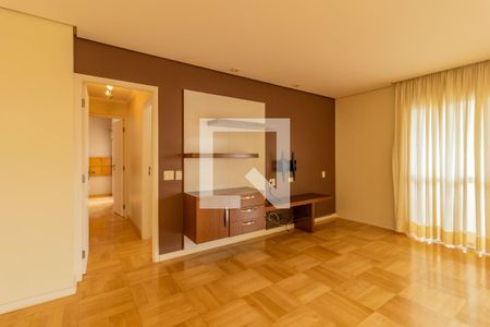 Sala de apartamento para alugar com 3 quartos, 147m² em Vila Suzana, São Paulo