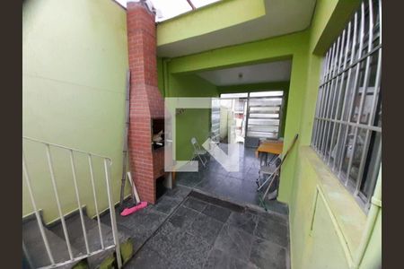 Casa à venda com 3 quartos, 100m² em Vila Iorio, São Paulo