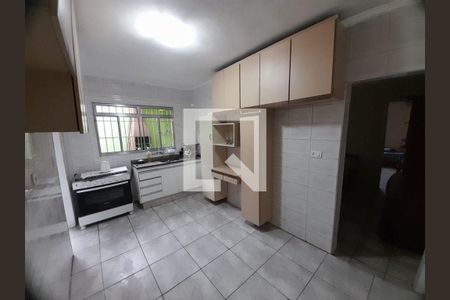 Casa à venda com 3 quartos, 100m² em Vila Iorio, São Paulo