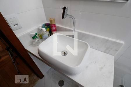 Casa à venda com 532m², 6 quartos e 4 vagas Casa à venda com 532m², 6 quartos e 4 vagasBanheiro Suíte 1