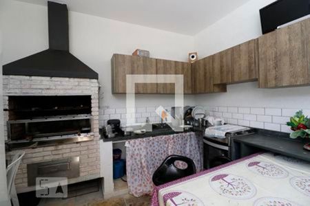 Casa à venda com 532m², 6 quartos e 4 vagas Casa à venda com 532m², 6 quartos e 4 vagasChurrasqueira