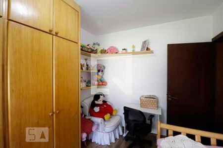 Casa à venda com 532m², 6 quartos e 4 vagas Casa à venda com 532m², 6 quartos e 4 vagasQuarto 1