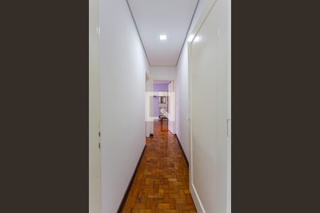 Corredor Dormitórios de casa à venda com 2 quartos, 170m² em Vila Santa Teresa, Santo André