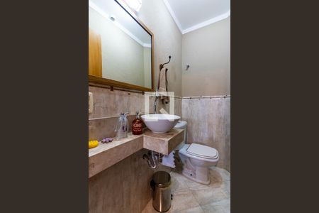 Casa à venda com 160m², 4 quartos e 3 vagas Casa à venda com 160m², 4 quartos e 3 vagasLavabo