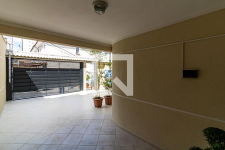 Casa à venda com 160m², 4 quartos e 3 vagas Casa à venda com 160m², 4 quartos e 3 vagasGaragem