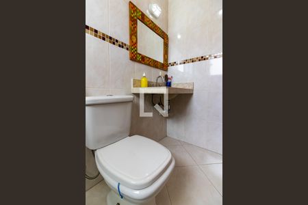 Casa à venda com 160m², 4 quartos e 3 vagas Casa à venda com 160m², 4 quartos e 3 vagasBanheiro da Suíte 2