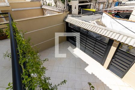 Casa à venda com 160m², 4 quartos e 3 vagas Casa à venda com 160m², 4 quartos e 3 vagasVista da Sacada da Suíte 1