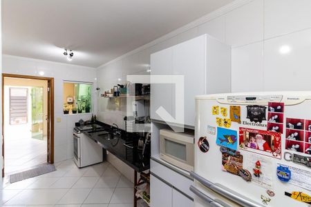 Casa à venda com 160m², 4 quartos e 3 vagas Casa à venda com 160m², 4 quartos e 3 vagasCozinha