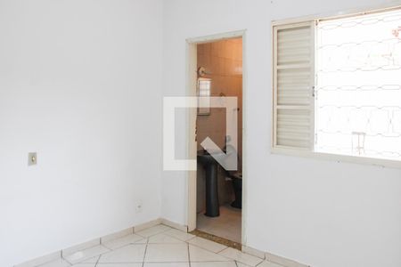 Sala de casa para alugar com 2 quartos, 45m² em Vila Nova São Sebastião, Valinhos