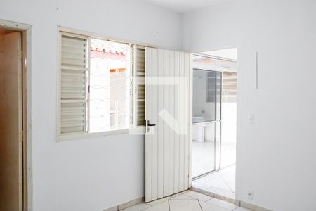 Sala de casa para alugar com 2 quartos, 45m² em Vila Nova São Sebastião, Valinhos
