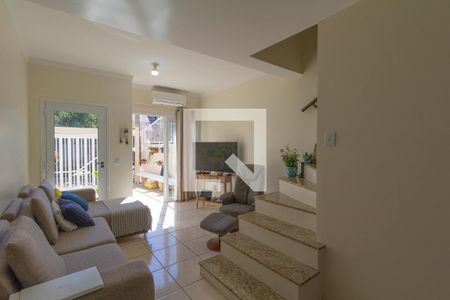 Sala de casa à venda com 2 quartos, 73m² em Mato Grande, Canoas