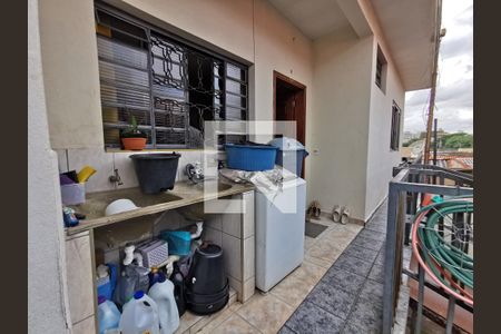 Casa à venda com 350m², 6 quartos e 4 vagas Casa à venda com 350m², 6 quartos e 4 vagasÁrea de Serviço
