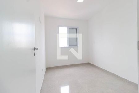 Quarto 1 de apartamento para alugar com 2 quartos, 41m² em Vila Mazzei, São Paulo